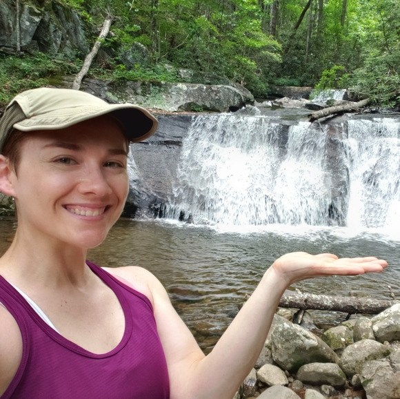 Meet your Posher! - Picture 1 of 1